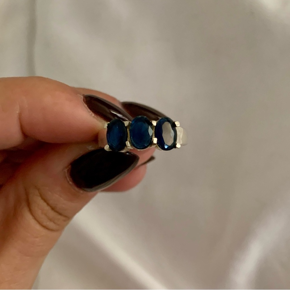 Deep blue sapphire stones silver ring